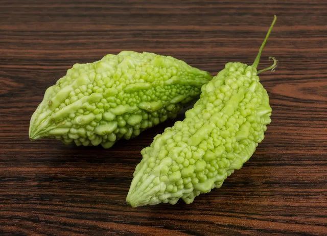 苦瓜的功效与作用苦瓜的药膳食疗方推荐