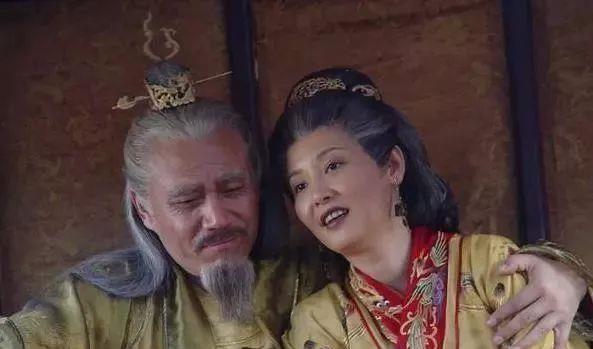 朱元璋和发妻马皇后只生了两个女儿,分别是排行老二宁国公主,老四安庆