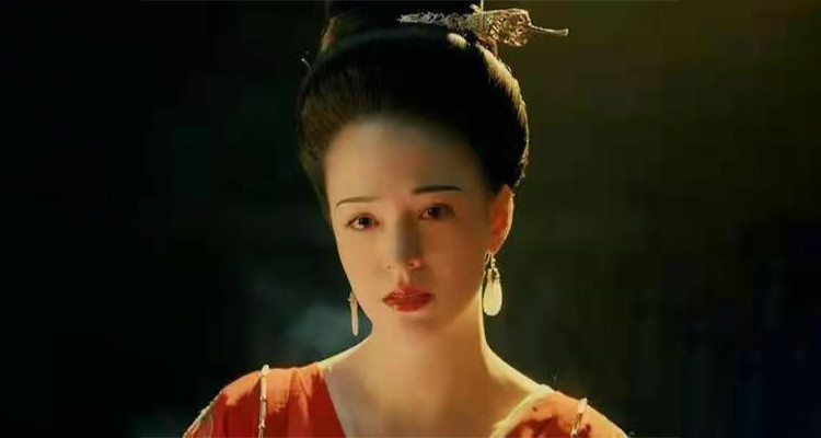 图为妖猫传里张榕容扮演的杨贵妃