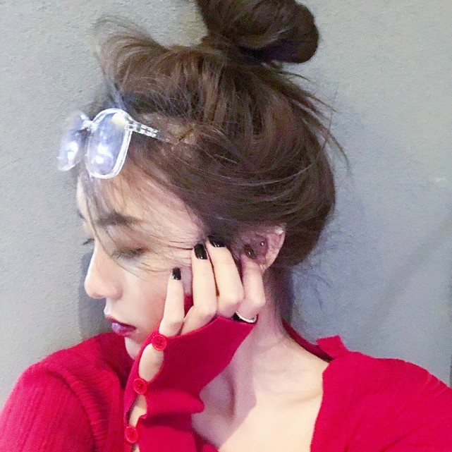 丸子头美女头像|绝不辜负