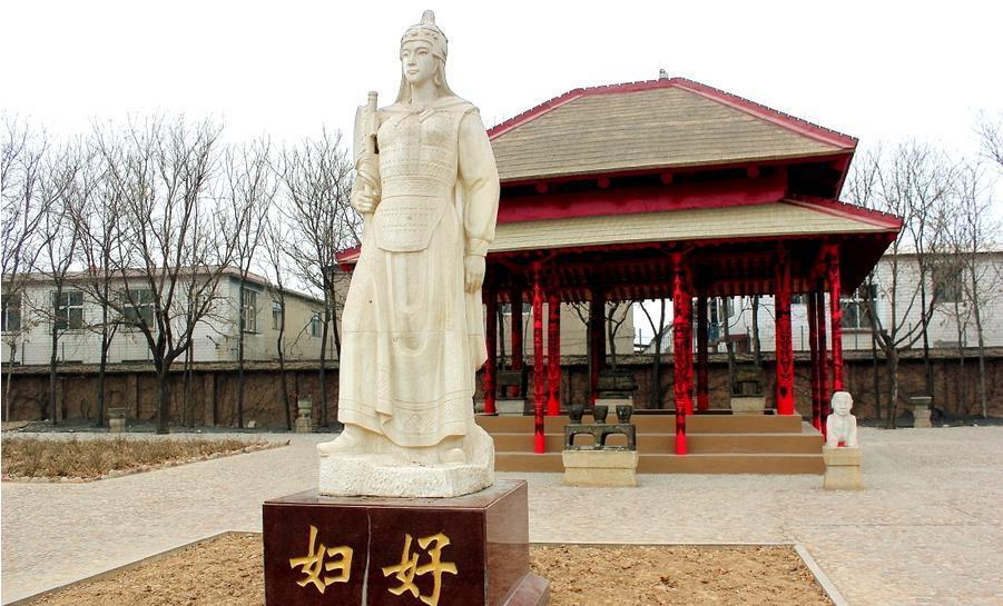 其中尤为引人注意的是武丁竟三次为妇好举行冥婚,并且冥婚的对象还是
