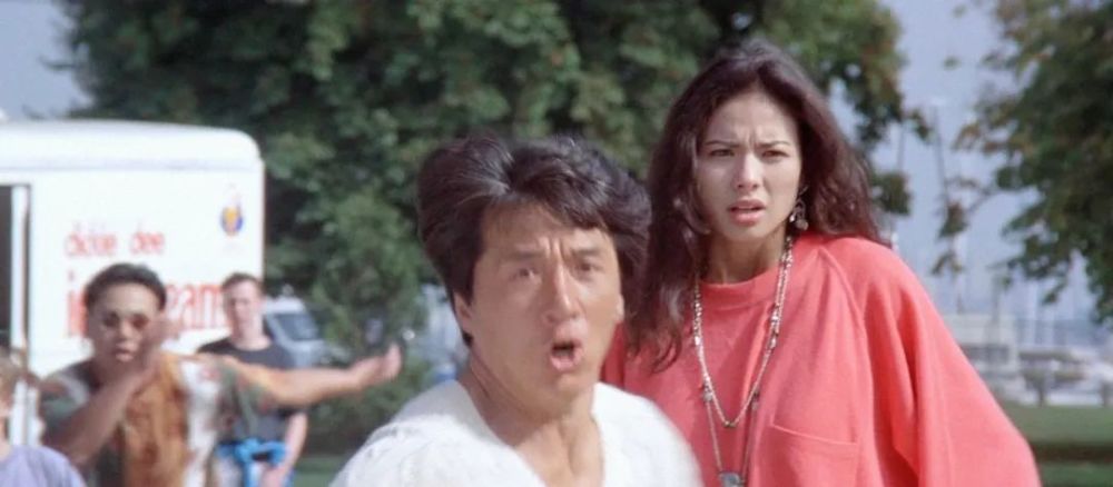 混血龙女郎叶芳华:接连合作成龙,李连杰,洪金宝,为何最终红不起来?
