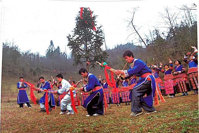 安顺宝藏·共享非遗丨苗族跳花节:这个好玩的节日,也是苗族非遗的"
