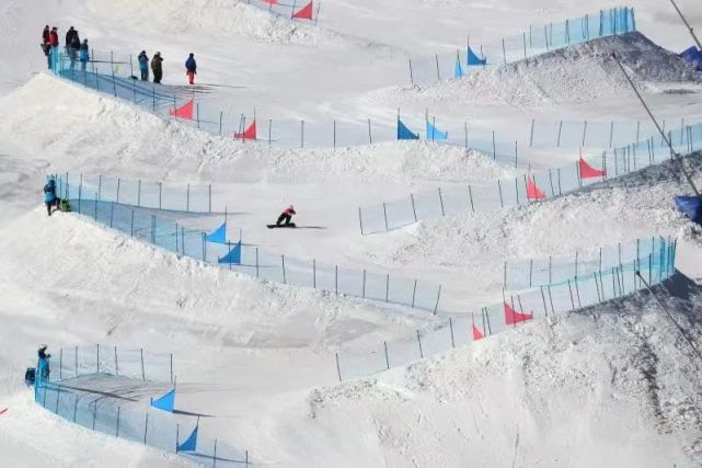 云顶滑雪公园服务冬奥同时满足赛后利用