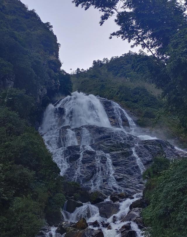 新平哀牢山旅游攻略