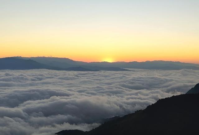 新平哀牢山旅游攻略