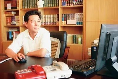 退休2年后被查,22年受贿3000万|退休|杨明基|受贿罪|中国人民银行兰州