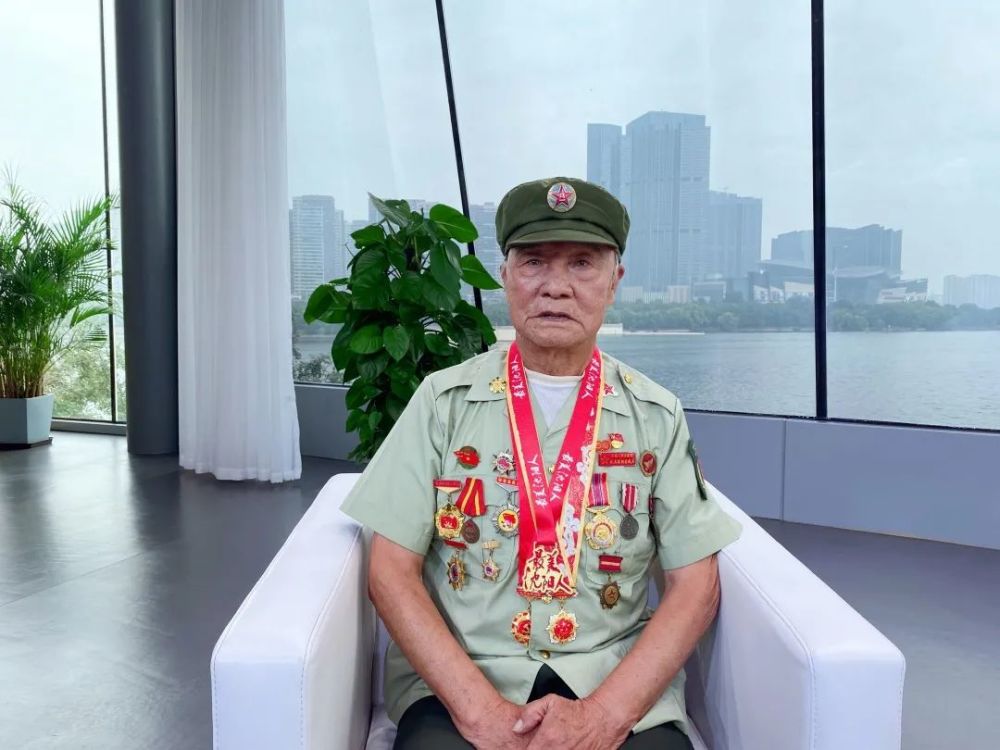 "赓续精神血脉 再创时代荣光"建党百年精神谱系系列访谈—李维波