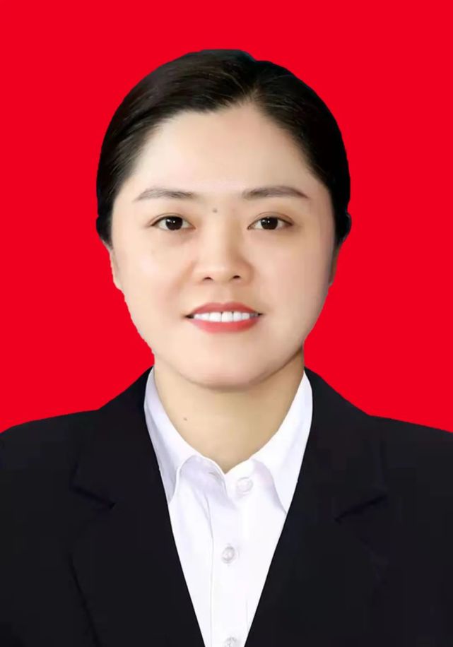 正安县人民政府常务副县长王兰该同志参加工作后,先后在遵义县,播州