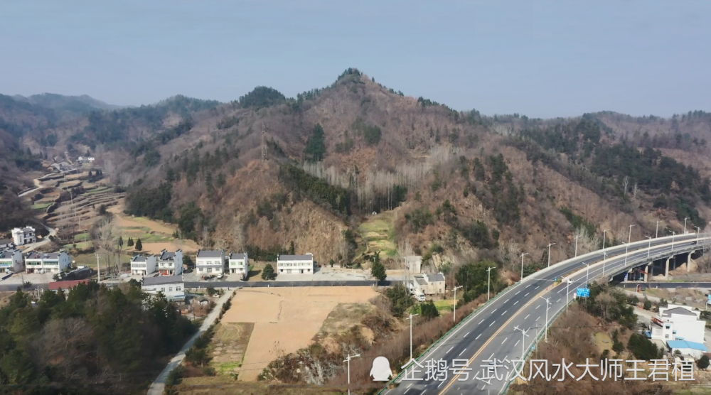 风水龙脉看地形准