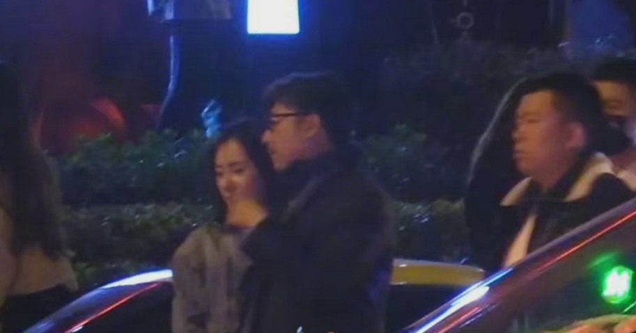 天富注冊網址_天富網址_天富娛樂app下載_合肥鋁方通-鋁方管-鋁格柵-鋁長城板-鋁鎂方通-合肥鋁條扣-巖棉天花板-硅酸鈣天花板-穿孔復合吸音板_安徽國星建材