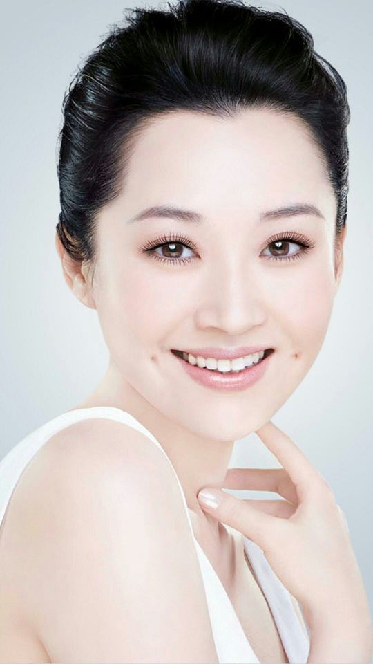 这5位高颜值酒窝女星,不仅辨识度高,笑起来还特别甜美