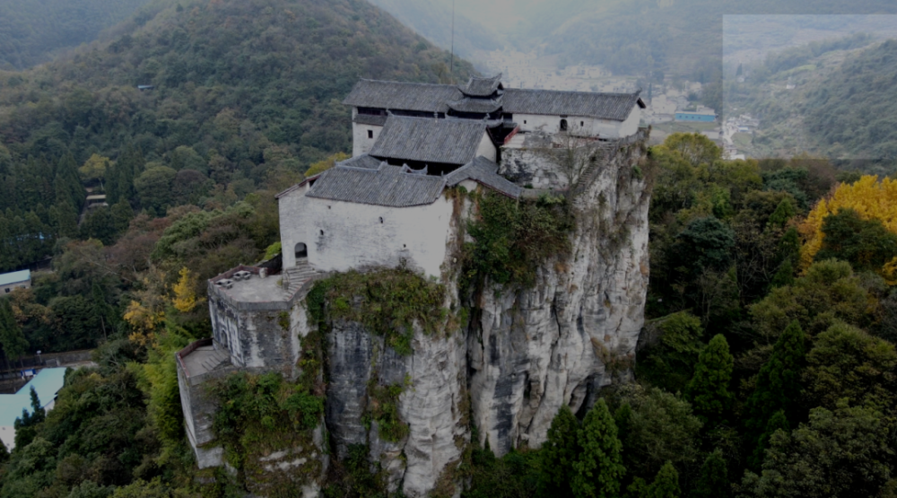 【康养福地·瀑乡安顺】登天台山,俯瞰初冬美景,约吗?