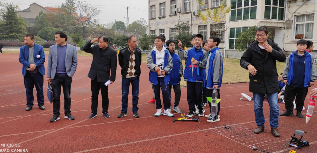 多举措落实"双减,提学生综合素养-小南海初中第十二届科技运动会