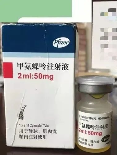 用甲氨蝶呤(mtx)时,没有及时复查血常规,未常规应用叶酸对抗mtx的副