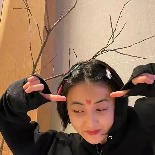 头像丨精心整理的张子枫头像