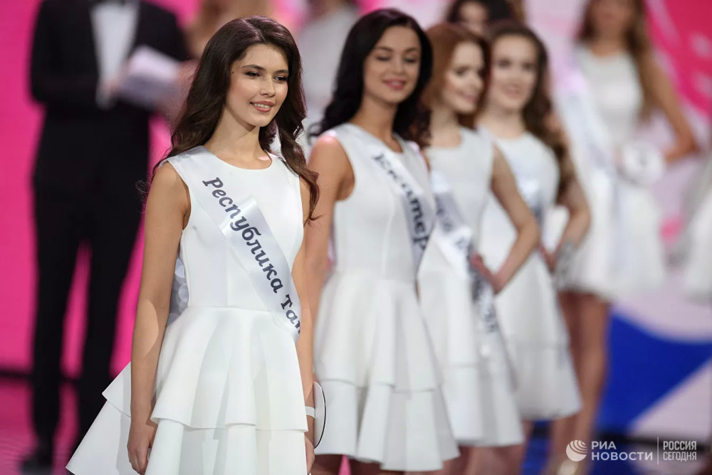 拉利娜阿拉博娃将代表俄罗斯参加2021年环球小姐大赛