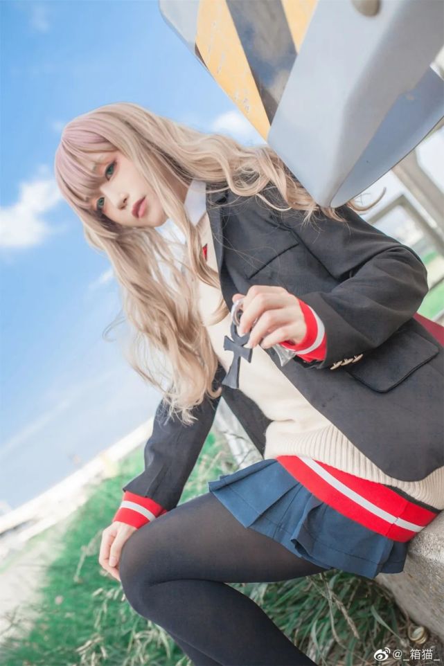 cosplay丨《ssss.电光机王》南梦芽