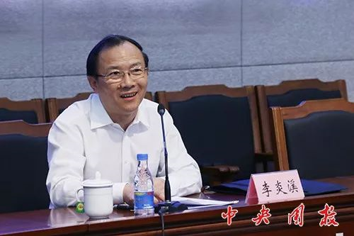 中组部领导:乡镇书记最佳使用期40岁左右,县委书记45岁左右
