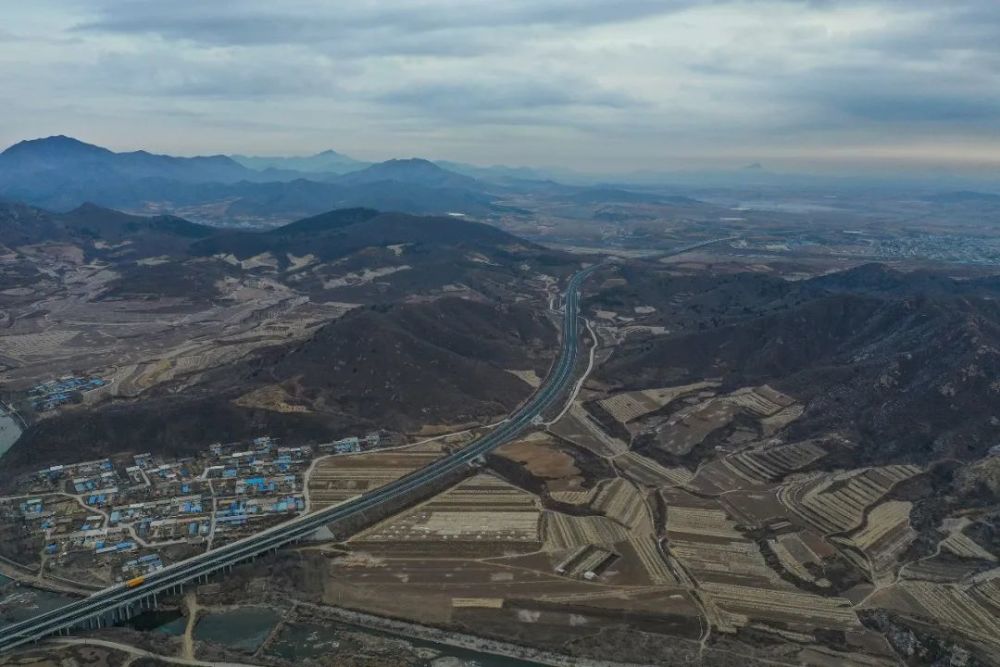 一路向北沿着渤海湾g228的滨海公路