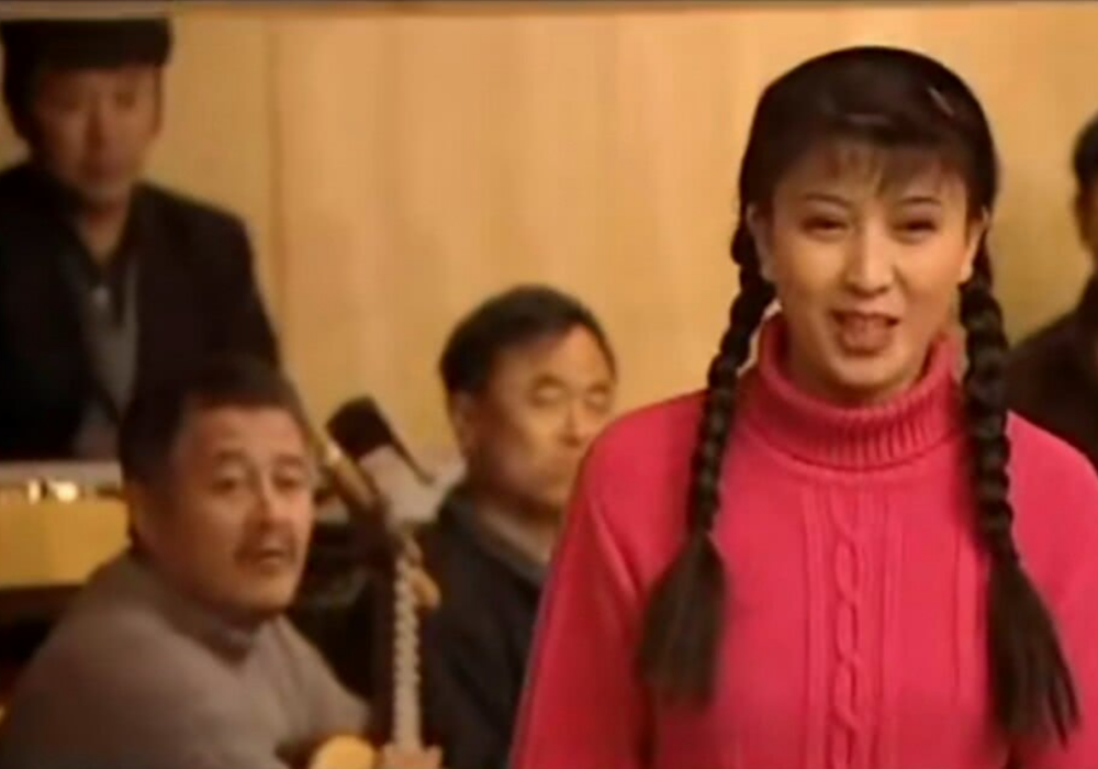 作为一名演员来说,她能得到那么多观众的喜爱,能6次登上春晚的舞台