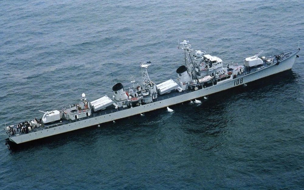 中国海军二十五年变化:1996年与2021年中国驱逐舰现状