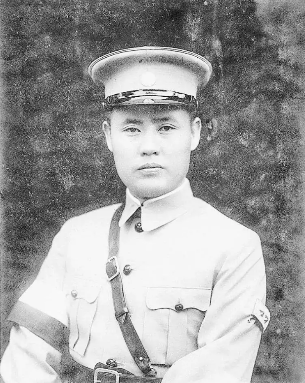 前国军少将阎又文死后葬八宝山儿女有疑惑93年才知他是特工