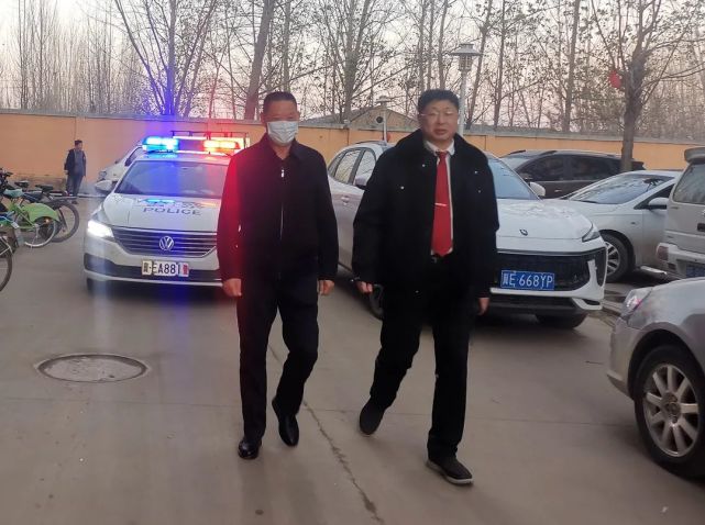 宁晋出动警车9辆,拘传当事人5名!