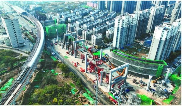 据悉,文忠路高架南起育秀路,向北与学林路,淮海大道,学府路,龙子湖路