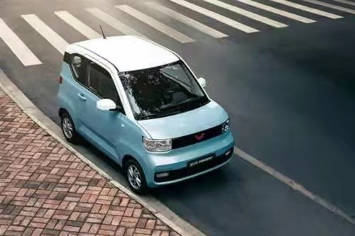 网红车五菱宏光mini,连续12个月蝉联中国新能源销冠