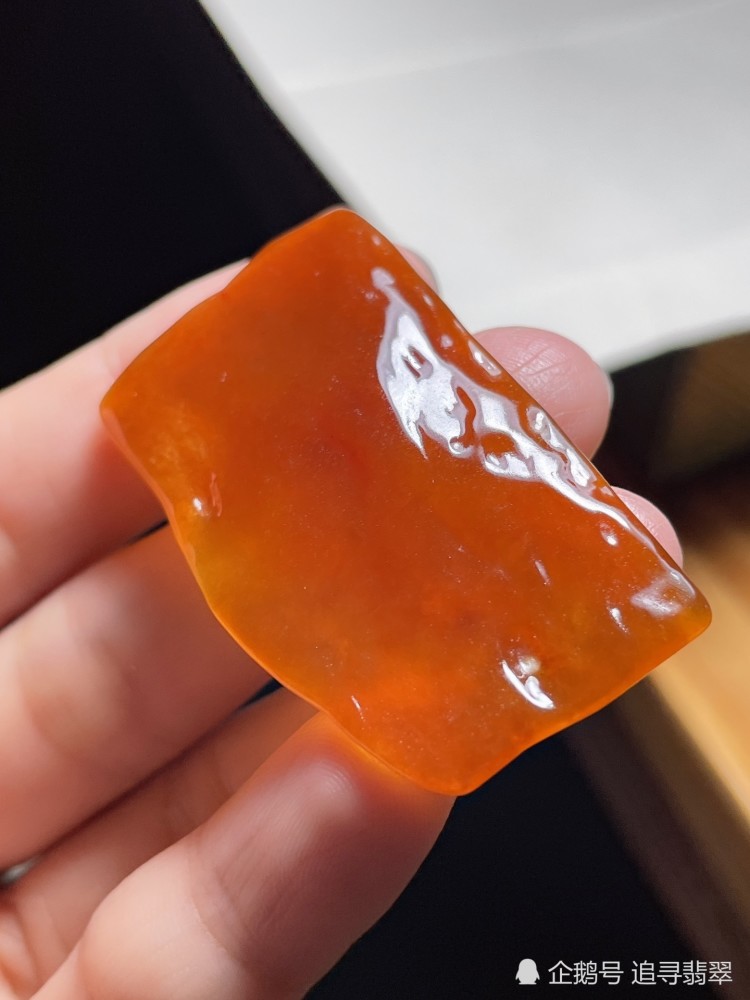 天然翡翠玉石冰焦糖红