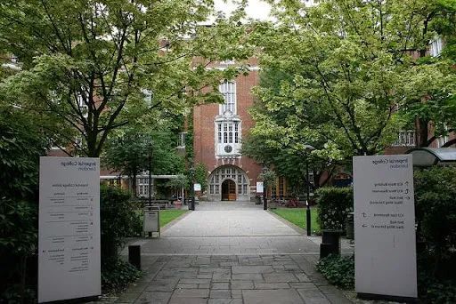 疫情期间学校如何转型?看英国顶尖名校帝国理工学院如何应答