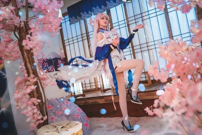 cos:王者荣耀 貂蝉·猫影幻舞 "一舞倾城,一面倾国.