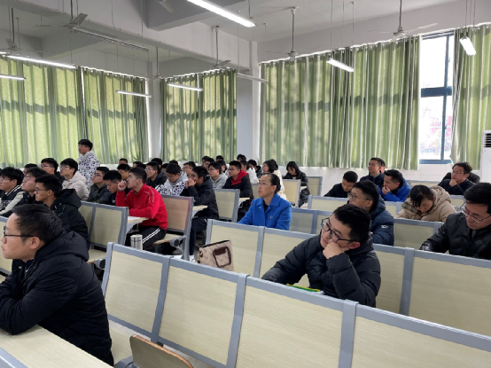 由合肥一中专家老师王世权和孙金旺老师分别对上课环节进行点评,两位