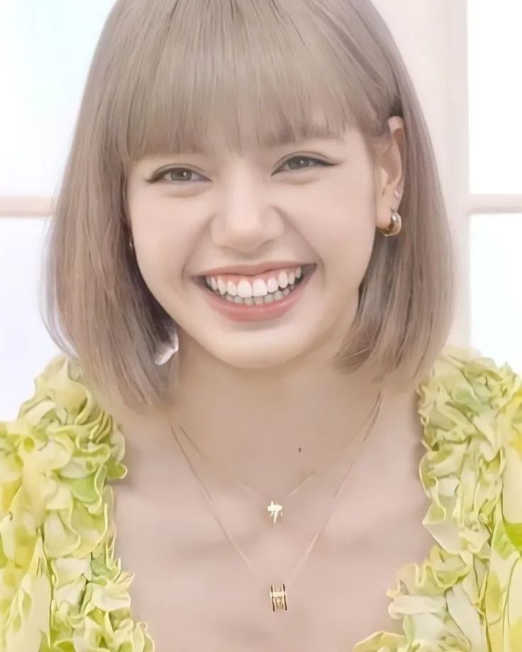 lisa美图合集-自拍照and露齿笑