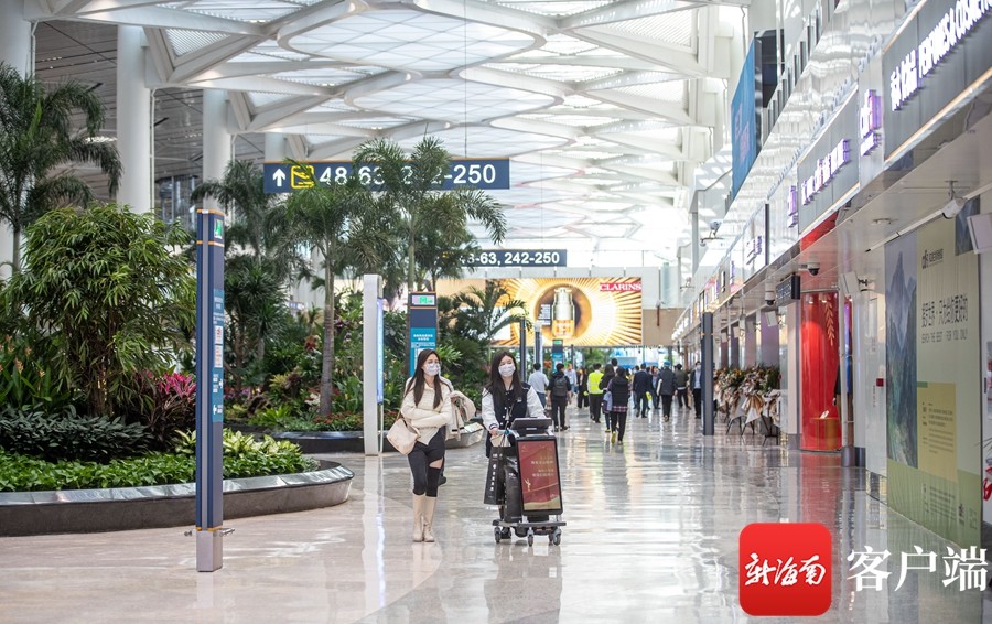 海口美兰国际机场二期正式投运 旅客:心情激动整晚没睡