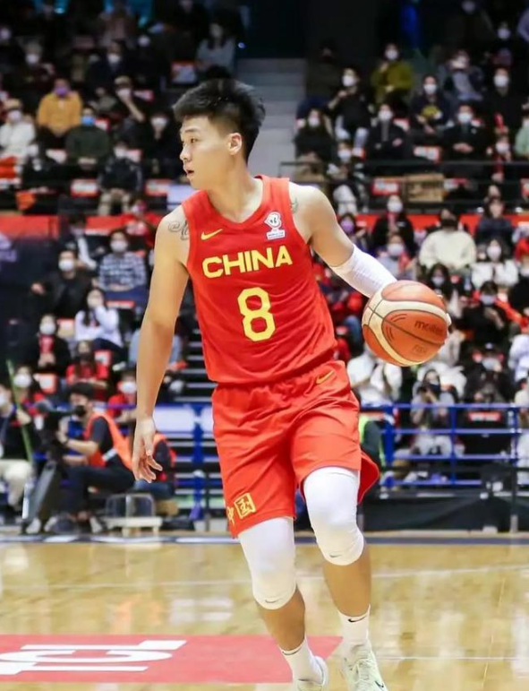 还有谁!fiba官宣赵睿成世预赛mvp,攻守获认可,他将成后场新核