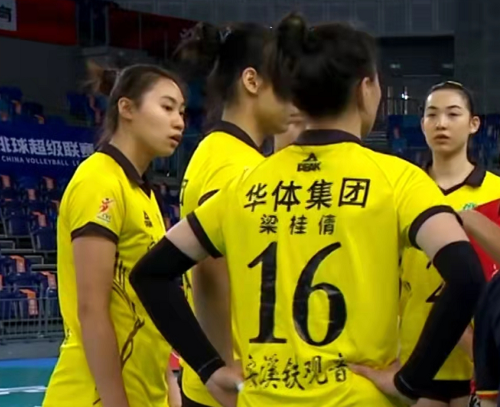 福建女排3-0北京队,林越馨19分得分王,北京队遭遇五场败局