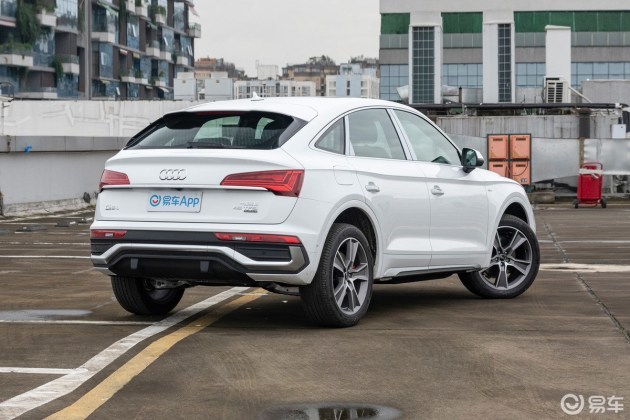 2022款奥迪q5l sportback开启预售 预售42.68万元起