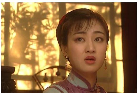 二,常林:《雍正王朝》饰演年秋月佟丽娅这版年妃的经历与历史差距