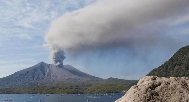 包括熊本县,鹿儿岛县以及小笠原群岛等日本多地都出现了火山