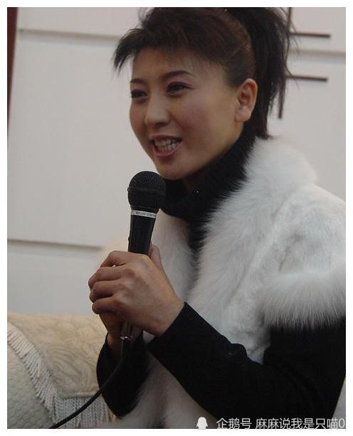 演员闫学晶:离婚后依然孝顺前公婆,把儿媳妇当闺女