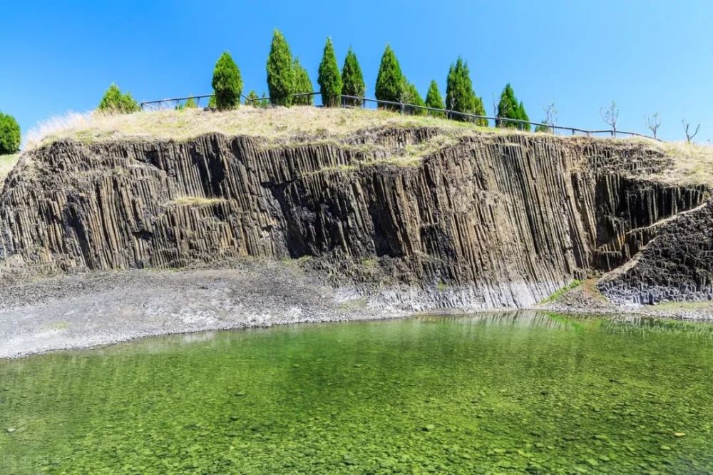 千万年前的怒吼曾在此翻涌这里是昌乐远古火山口