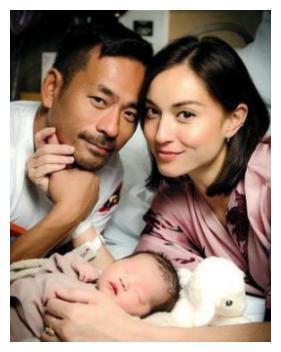 都是连生4子未能领证,刘碧丽是大赢家,吴佩慈赌的纪晓波却更惨