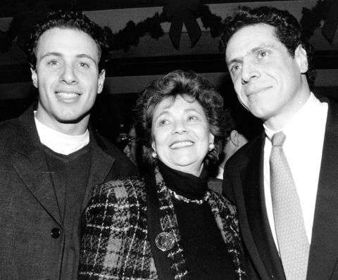 cnn名嘴克里斯·科莫遭解雇,涉嫌帮助哥哥前纽约州长