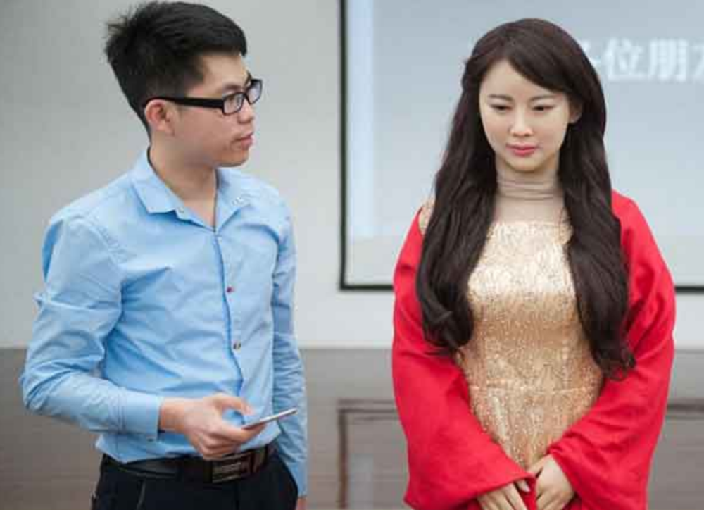 中国成功研制出美女机器人,肤白貌美功能齐全,老外:赶紧带回家