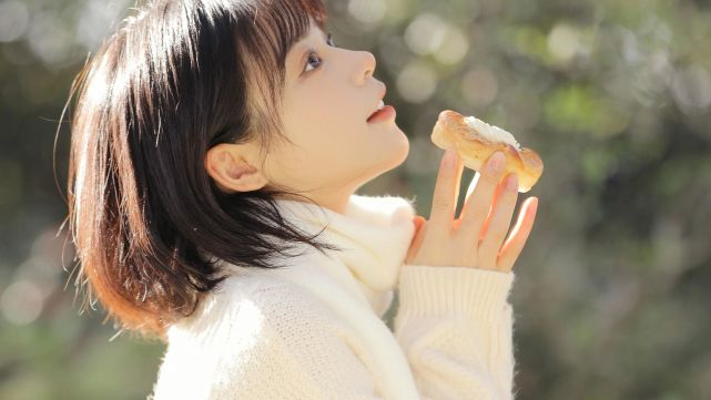 桌面壁纸4k高清电脑壁短发可爱美女