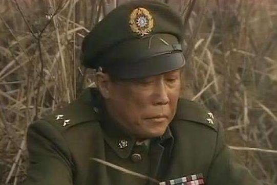 陈明仁起义后,3位副司令变节叛逃,其中一位逃跑当场被击毙