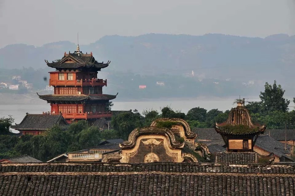 宜宾市李庄古镇是一座历史文化旅游名城,是著名的旅游度假区_腾讯新闻