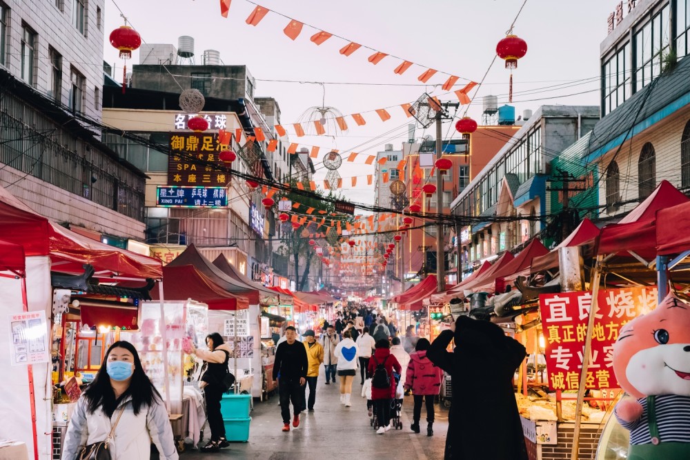 街拍昆明双桥夜市风情街